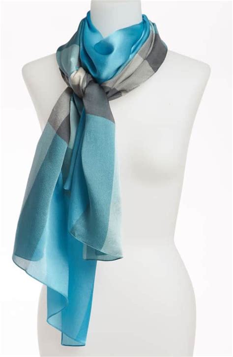 burberry print sjaal|Burberry silk scarf.